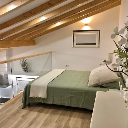 Casa de Férias Zeca Holidays -atalaia Fall Mezanine Com Ar Cond Lourinhã