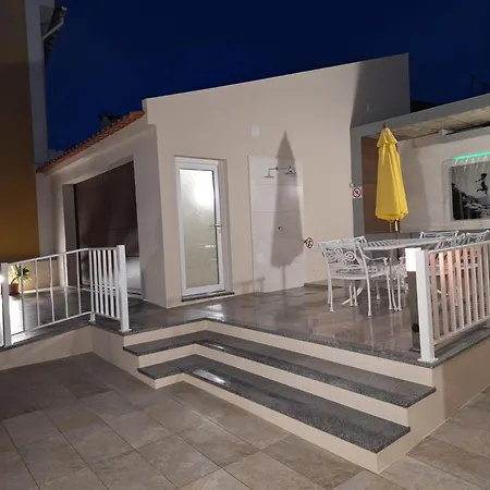 Дом отдыха Zeca Holidays -atalaia Fall Mezanine Ideal Trabalhar Лориньян