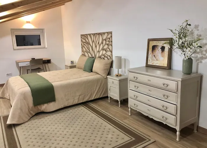 Zeca Holidays -atalaia Fall Mezanine Ideal Trabalhar Tatil Evi