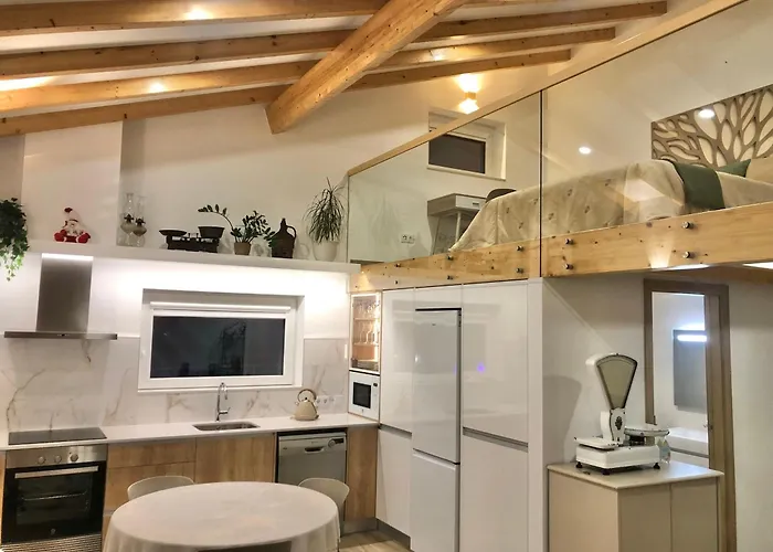 Zeca Holidays -atalaia Fall Mezanine Ideal Trabalhar Tatil Evi Lourinhã