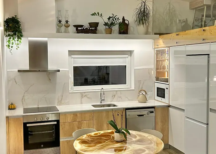 Tatil Evi Zeca Holidays -atalaia Fall Mezanine Ideal Trabalhar